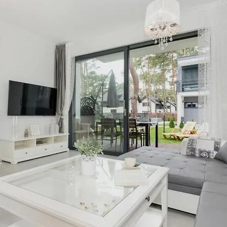 Comfortable With Garden, Summer Pool *