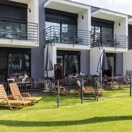 Comfortable With Garden, Summer Pool *