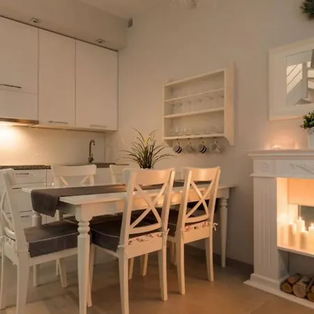 Comfortable With Garden, Summer Pool Hébergement de vacances