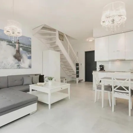 Casa vacanze Comfortable With Garden, Summer Pool *