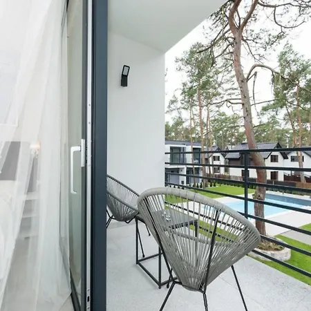 Comfortable With Garden, Summer Pool 度假居 波别罗沃