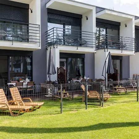 Feriehus Comfortable With Garden, Summer Pool