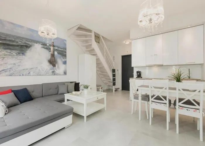 Comfortable With Garden, Summer Pool *