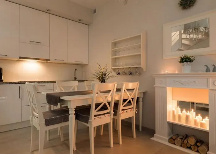 Comfortable With Garden, Summer Pool Holiday home