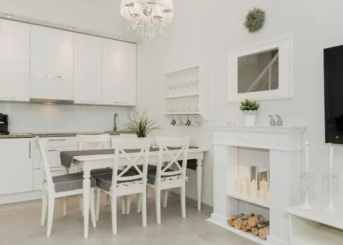 Holiday home Comfortable With Garden, Summer Pool *