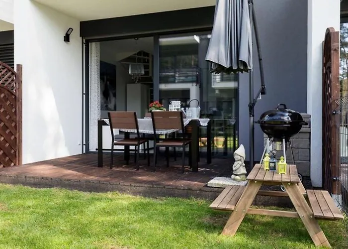 Comfortable With Garden, Summer Pool Holiday home